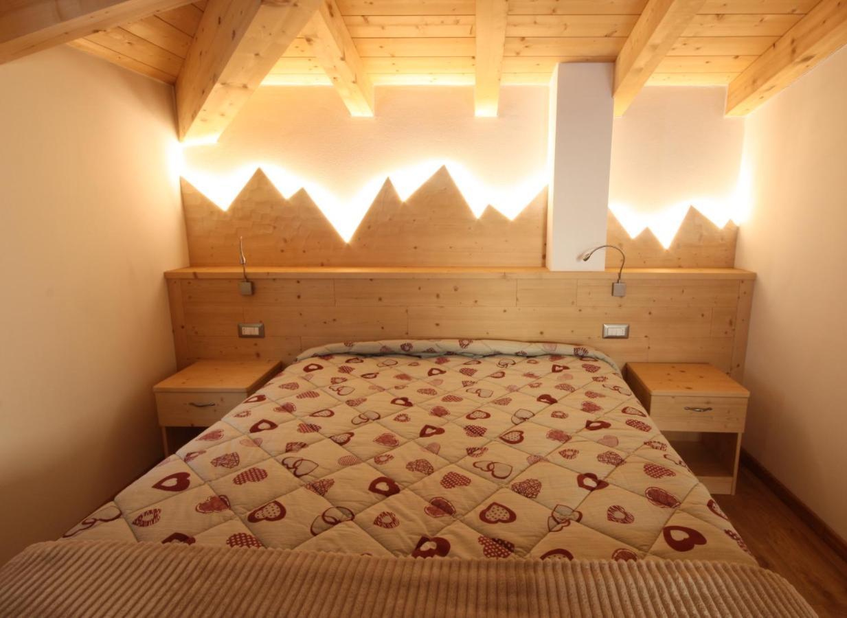 Casa Mirandola Montana Apartment Commezzadura Bagian luar foto