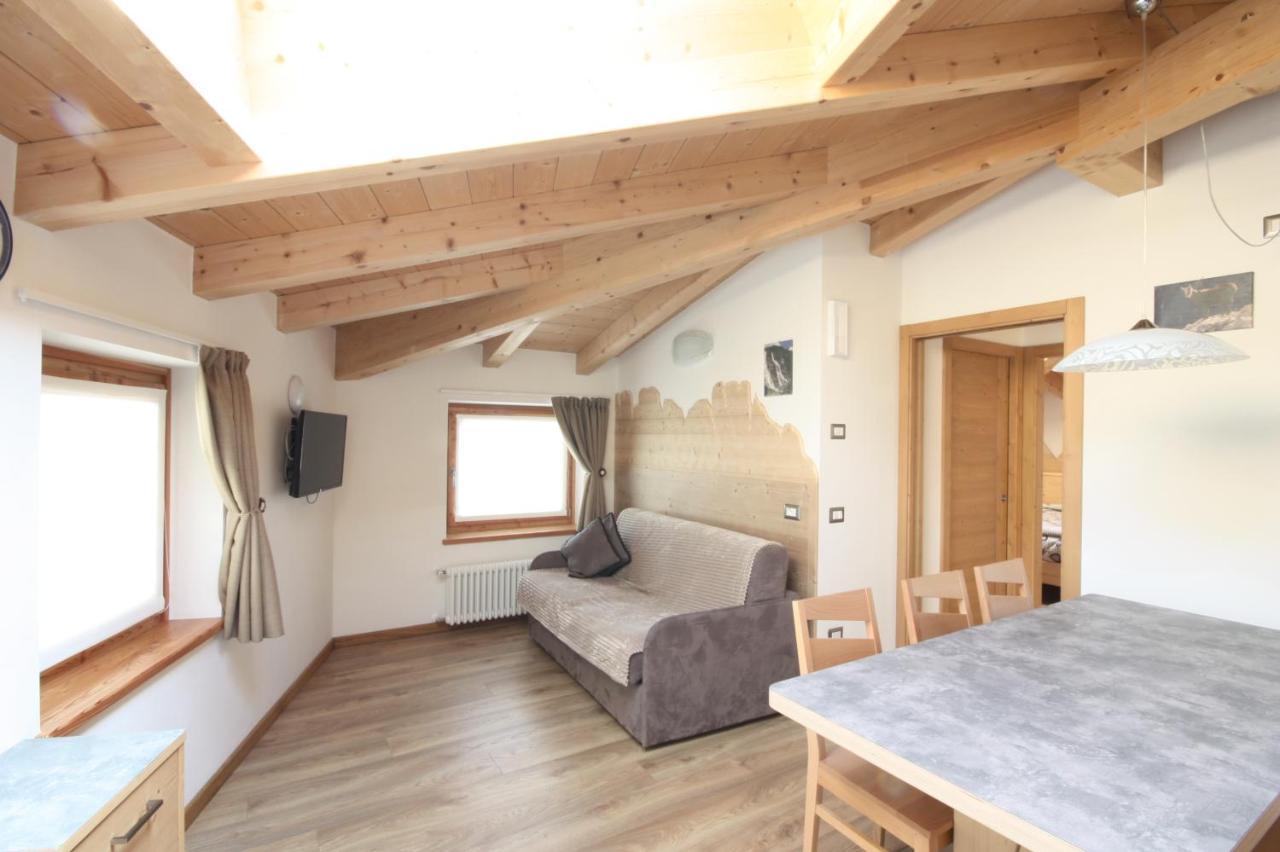 Casa Mirandola Montana Apartment Commezzadura Bagian luar foto