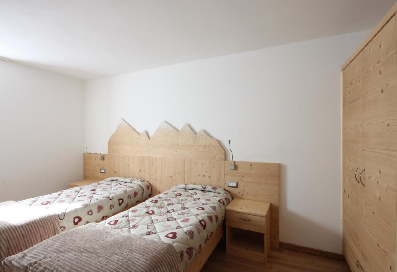 Casa Mirandola Montana Apartment Commezzadura Bagian luar foto