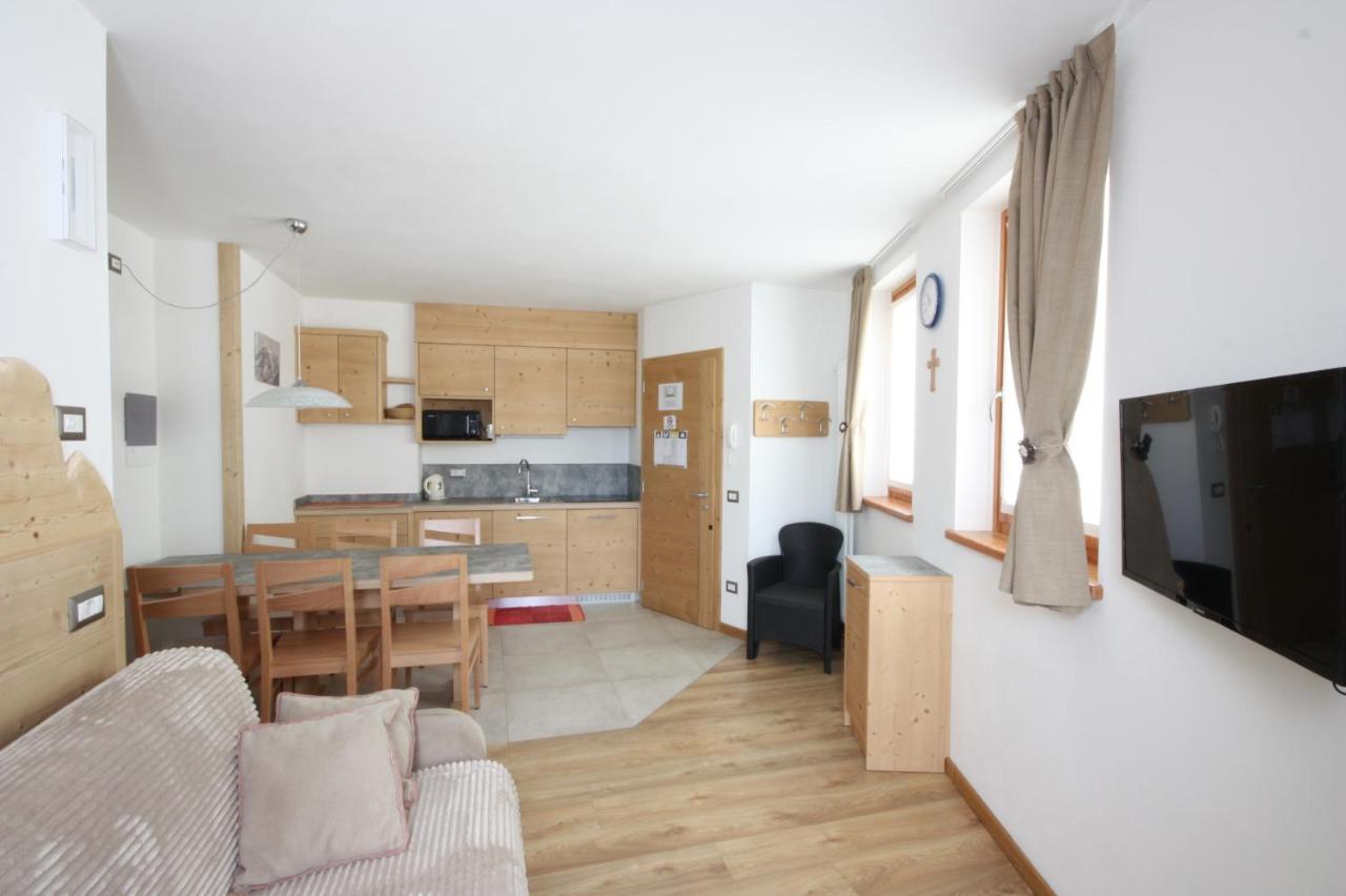 Casa Mirandola Montana Apartment Commezzadura Bagian luar foto