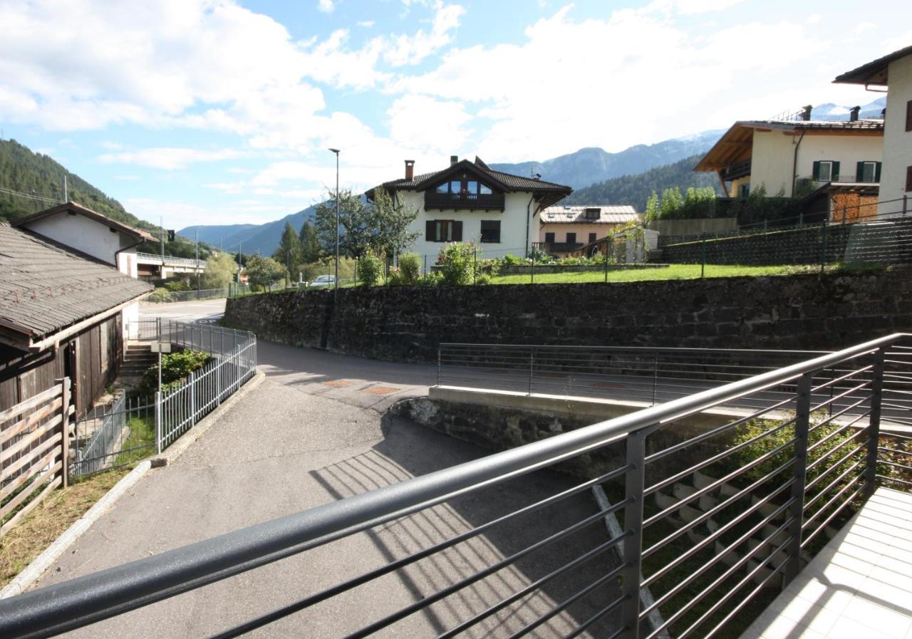 Casa Mirandola Montana Apartment Commezzadura Bagian luar foto