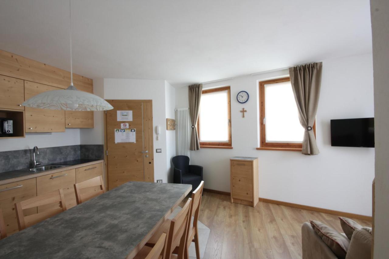 Casa Mirandola Montana Apartment Commezzadura Bagian luar foto