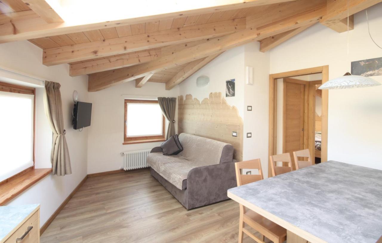 Casa Mirandola Montana Apartment Commezzadura Bagian luar foto