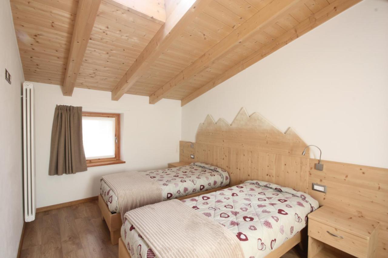 Casa Mirandola Montana Apartment Commezzadura Bagian luar foto