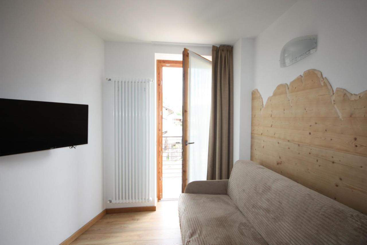 Casa Mirandola Montana Apartment Commezzadura Bagian luar foto