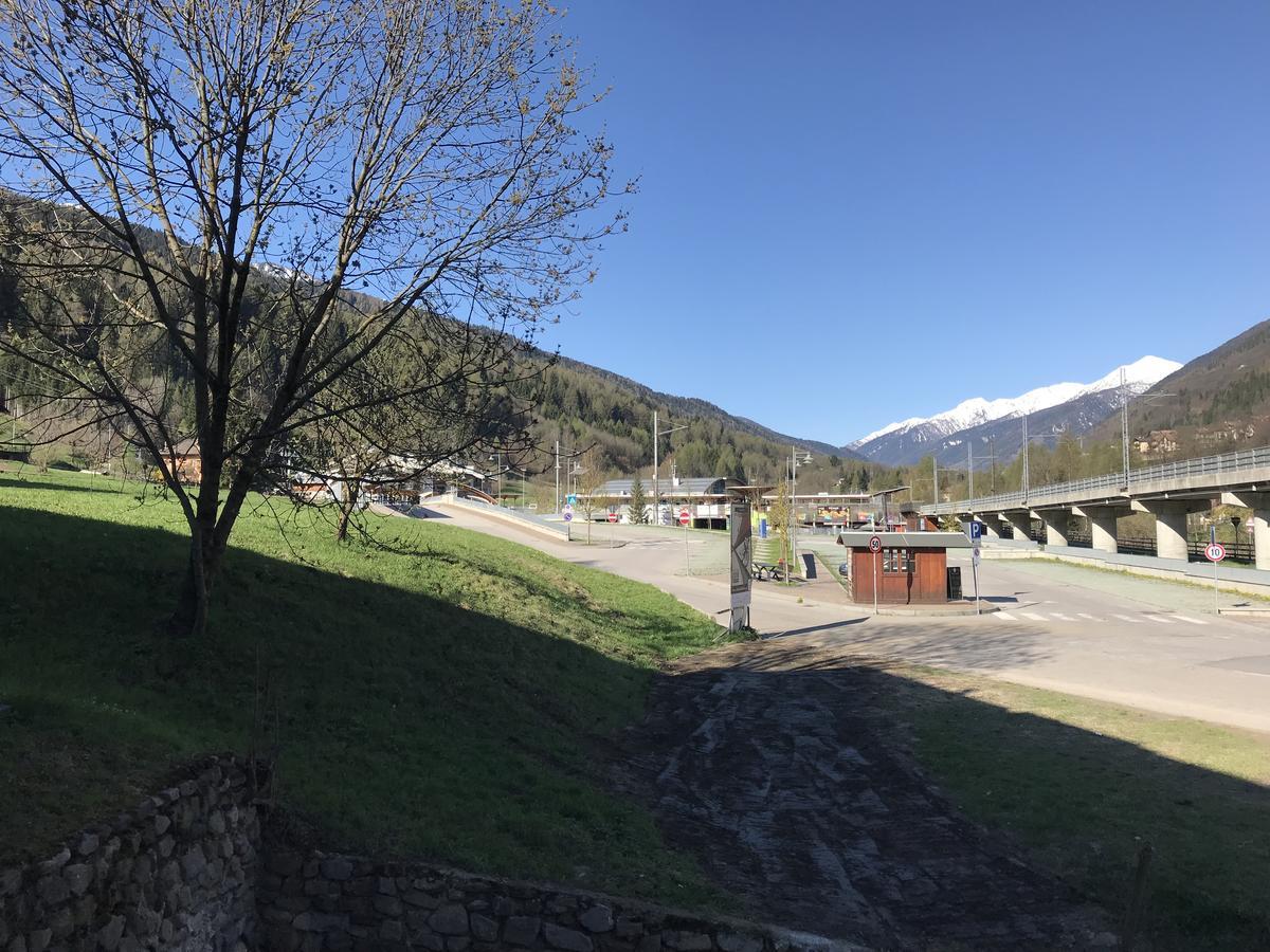 Casa Mirandola Montana Apartment Commezzadura Bagian luar foto